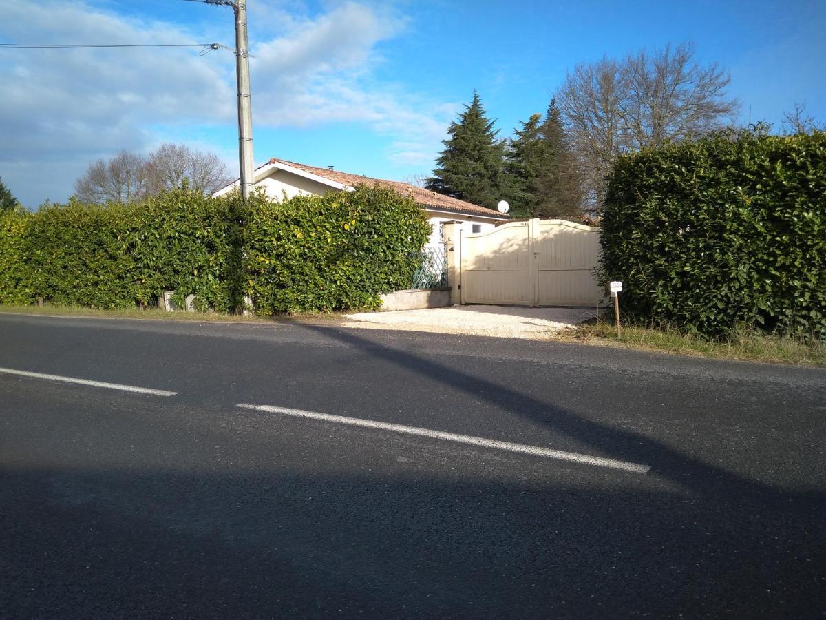 Chambre Privee Badet Salles (Gironde) Exterior foto