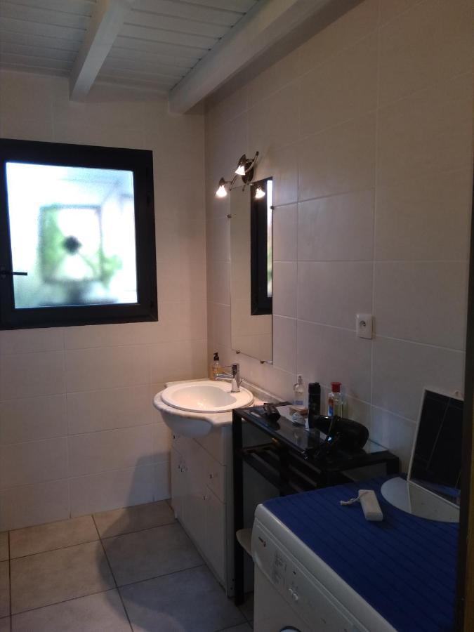 Chambre Privee Badet Salles (Gironde) Exterior foto